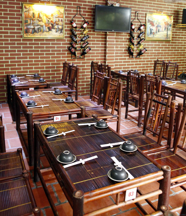 Cung cấp bàn ghế tre nhà hàng Ngư Quán Hà Nội